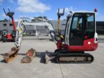Takeuchi TB230 (375) – Image 24