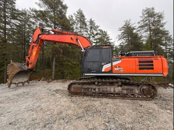 Hitachi ZX 300 LC-7